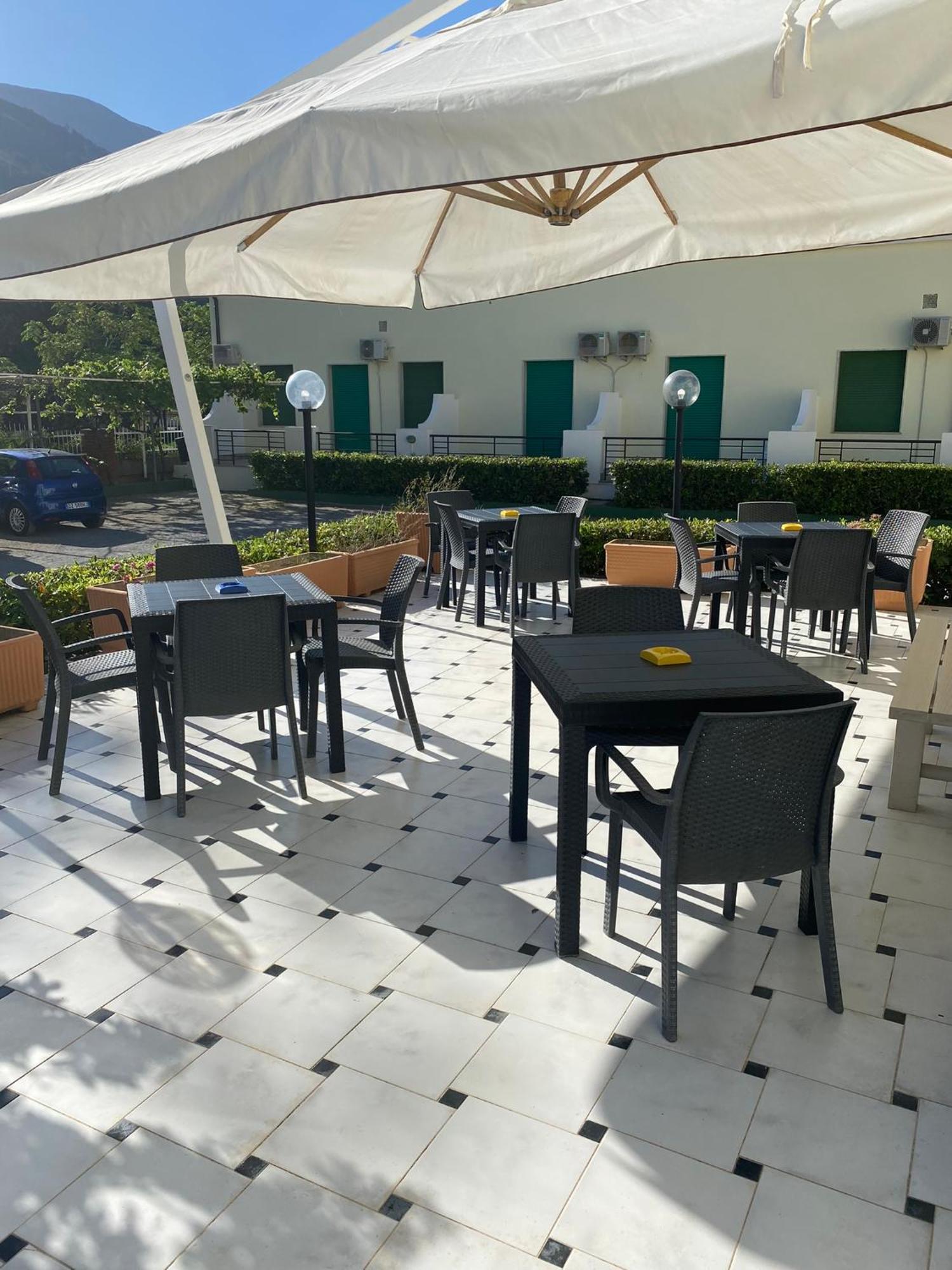Hotel Germania Praia a Mare Kültér fotó