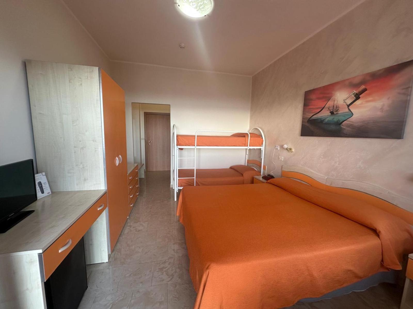 Hotel Germania Praia a Mare Kültér fotó